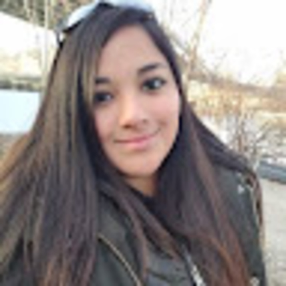 Meet your Posher, Angie